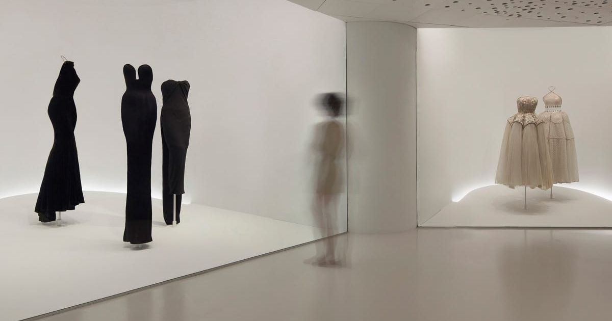 Activities and experiences | Visit | Cristóbal Balenciaga Museoa