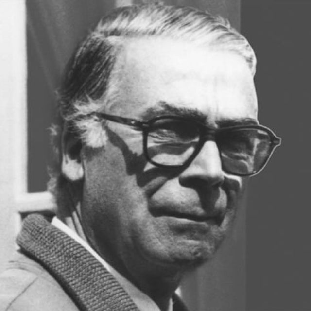 0d813e9a-d72e-445c-9775-bb29387f8bea