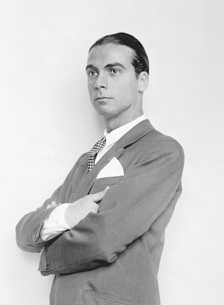 Cristóbal Balenciaga - Wikipedia